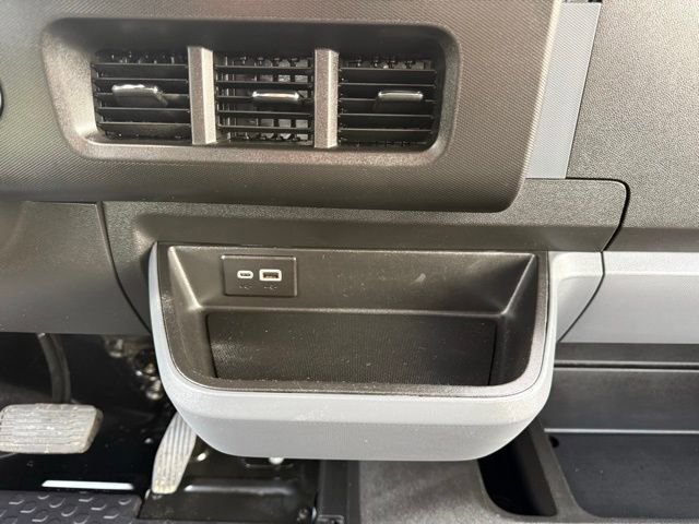 Used 2024 Chevrolet Brightdrop 600 w/ Commercial Equipment Package image 18