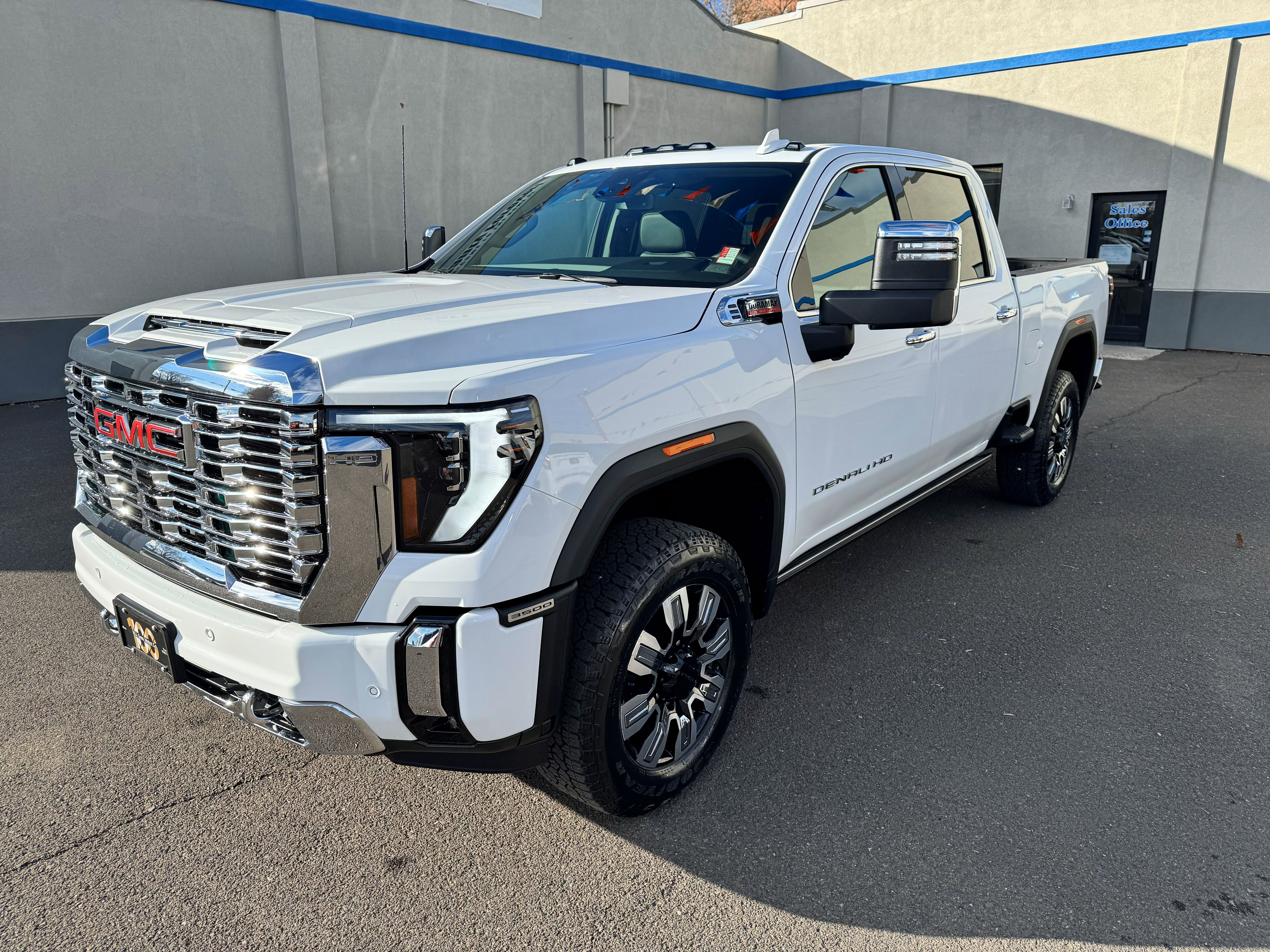 New 2026 GMC Sierra 3500 Denali image 4