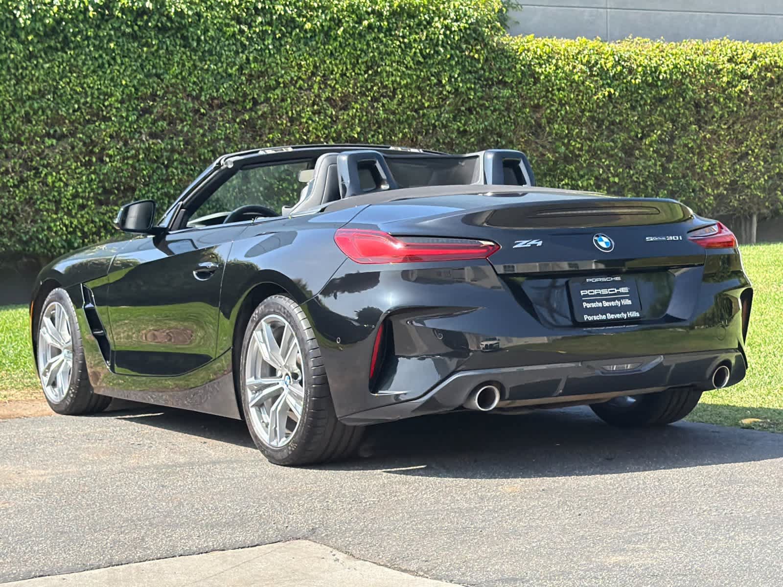 Used 2026 BMW Z4 sDrive30i RWD image 3