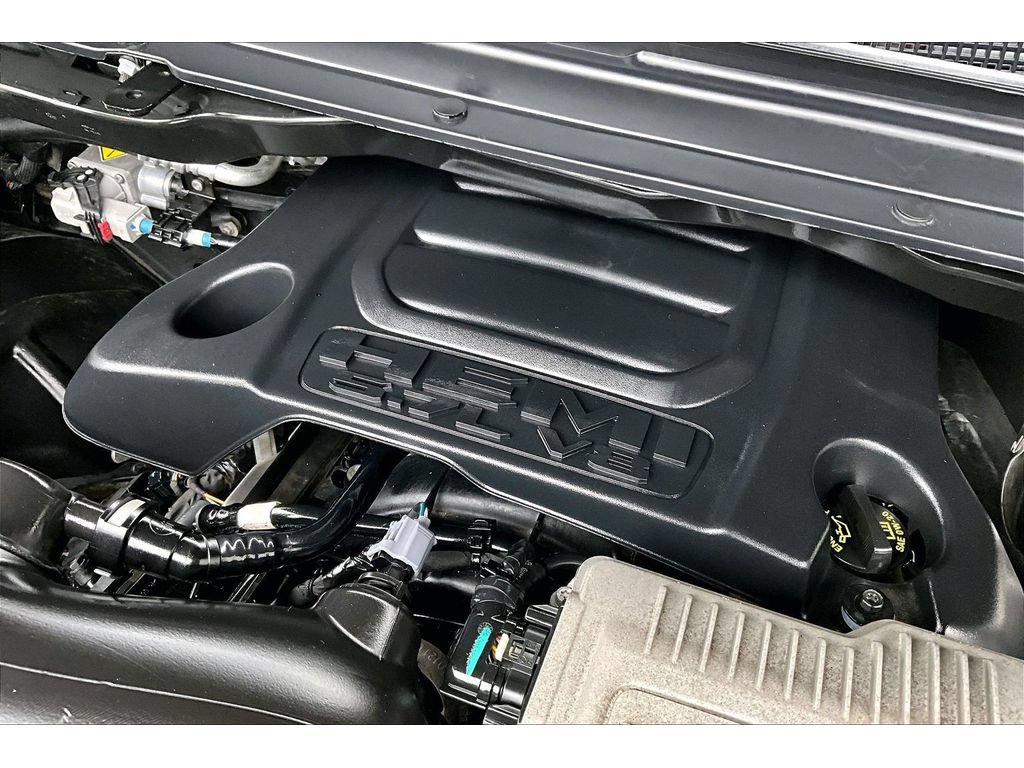 Used 2022 RAM 1500 Limited w/ Body-Colour Bumper Group AWD/4WD image 30