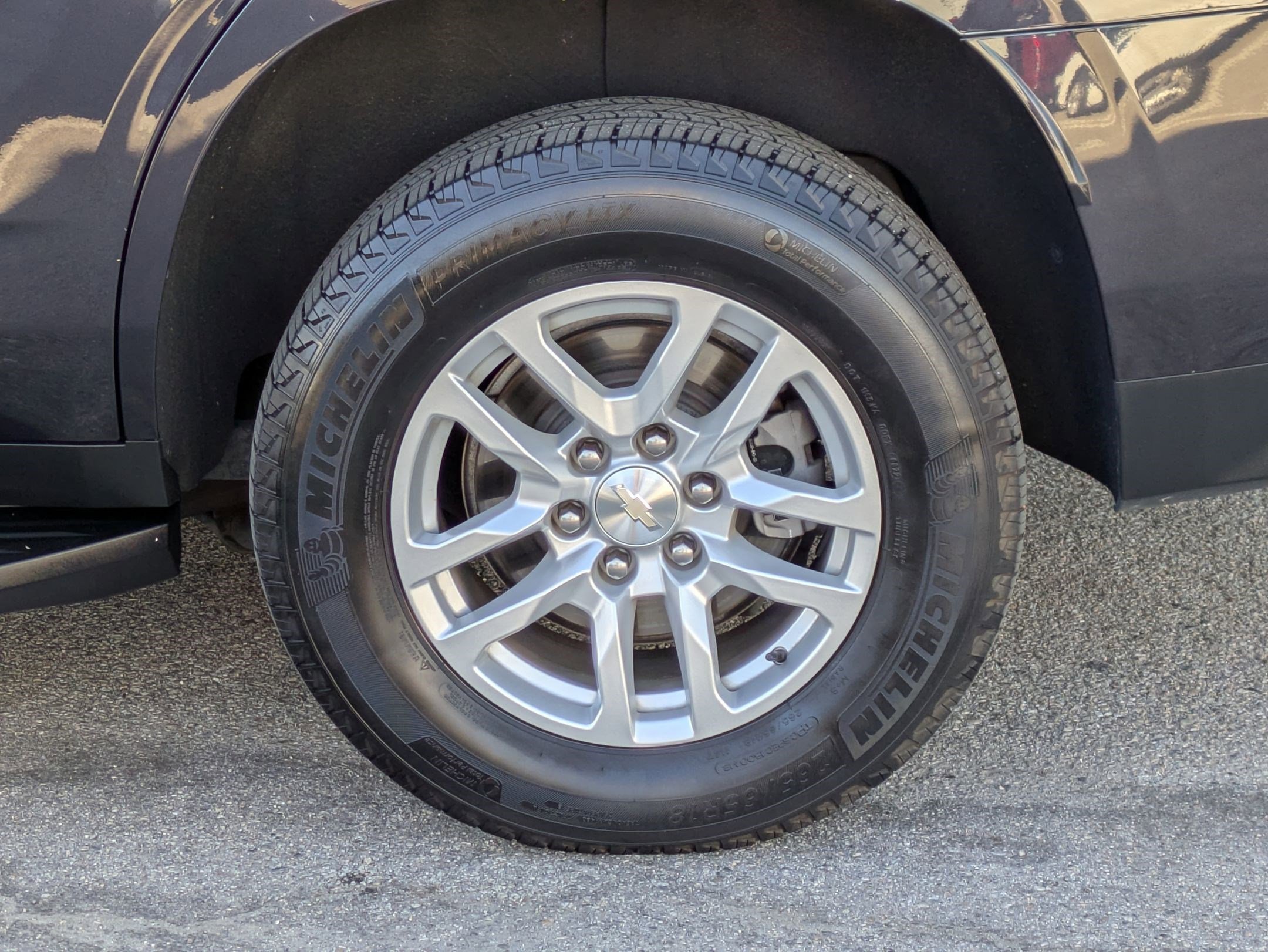 Certified 2022 Chevrolet Tahoe LT w/ Luxury Package image 9