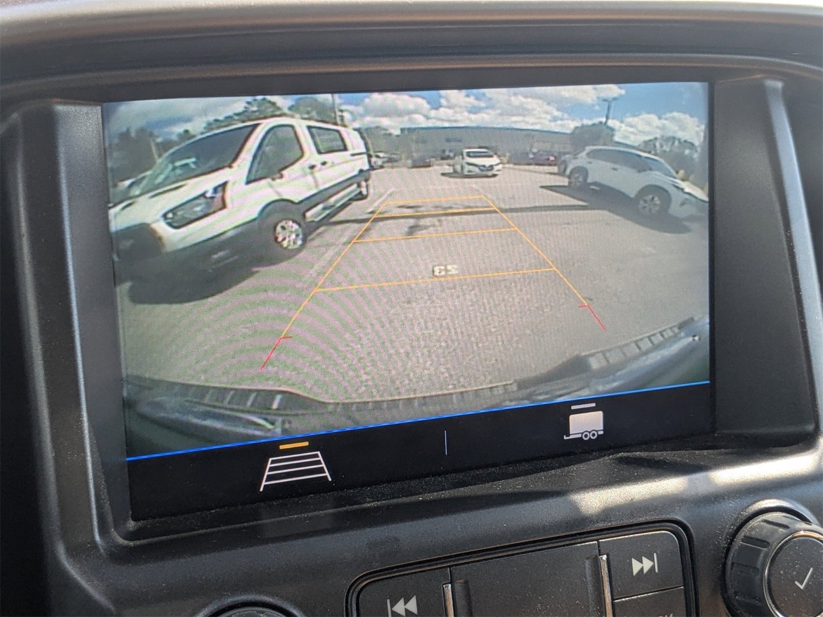 Used 2022 GMC Canyon AT4 w/ Trailering Package image 21