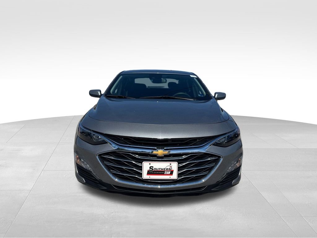 Used 2025 Chevrolet Malibu LT image 9