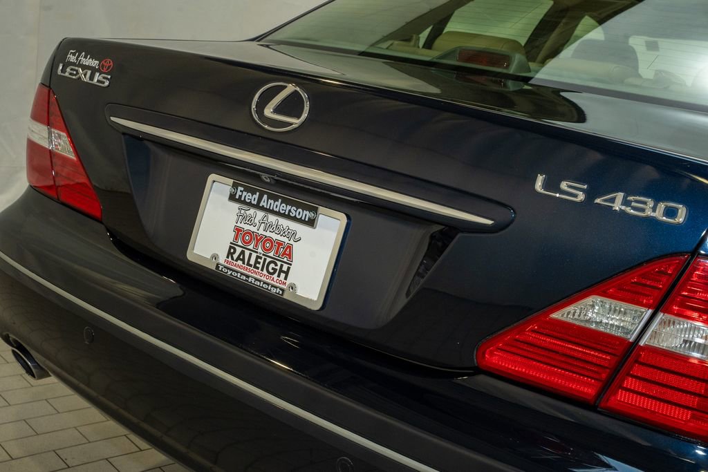 Used 2005 Lexus LS 430 image 8