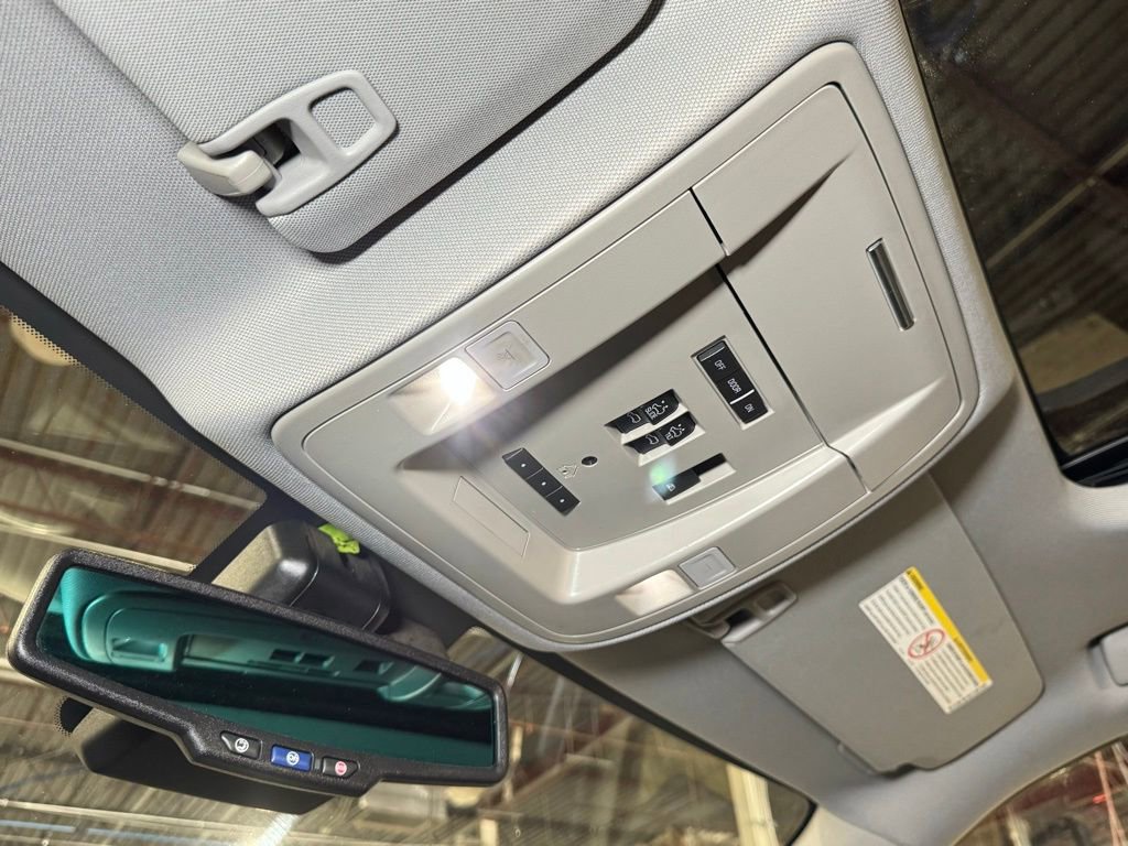 Used 2015 Chevrolet Silverado 3500 LTZ w/ Duramax Plus Package image 21