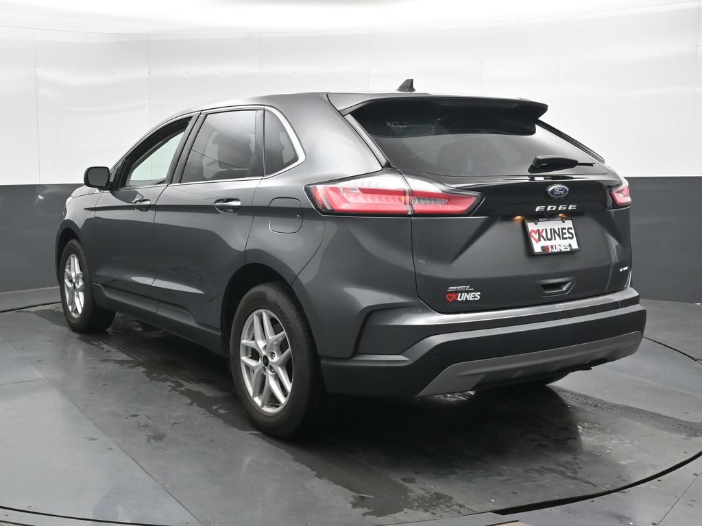 Used 2024 Ford Edge SEL AWD/4WD image 10