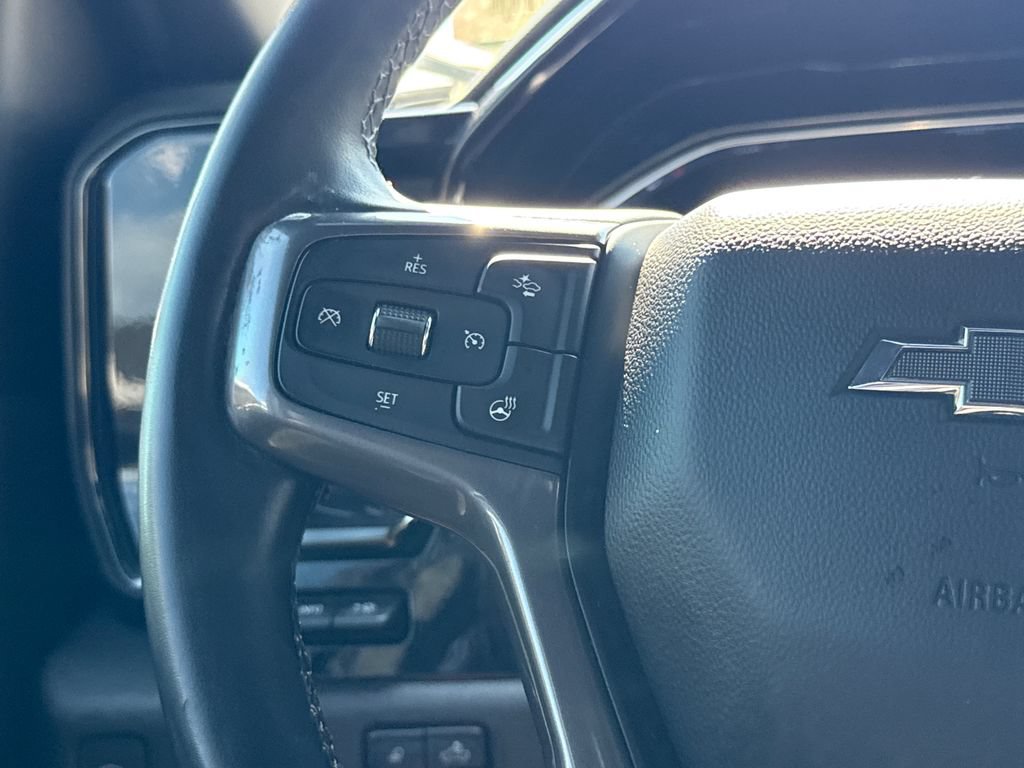 Used 2024 Chevrolet Silverado 2500 ZR2 w/ Technology Package AWD/4WD image 28
