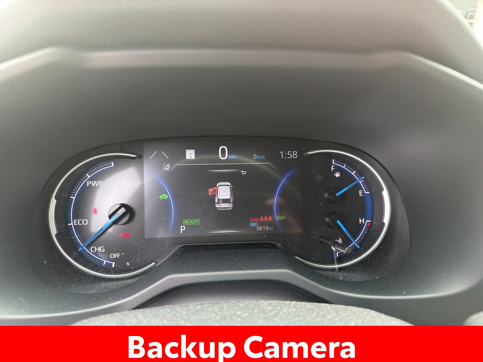 Used 2025 Toyota RAV4 XLE w/ Convenience Package AWD/4WD image 5