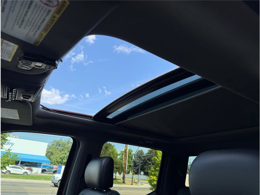 Used 2019 Ford F250 Lariat w/ Lariat Ultimate Package image 30