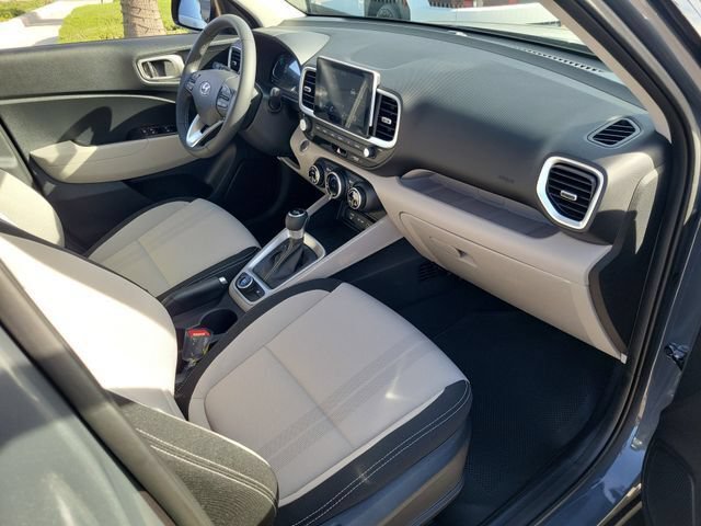 New 2026 Hyundai Venue SEL FWD image 19