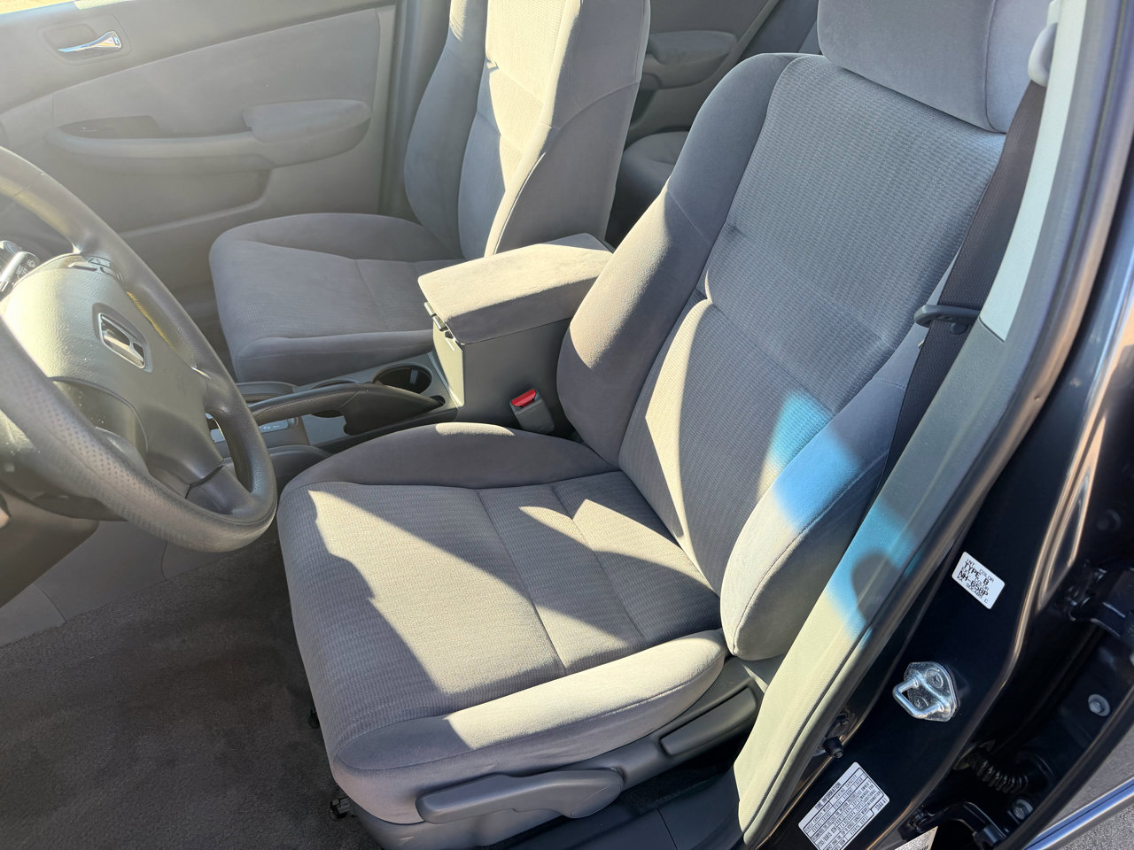 Used 2003 Honda Accord LX image 14