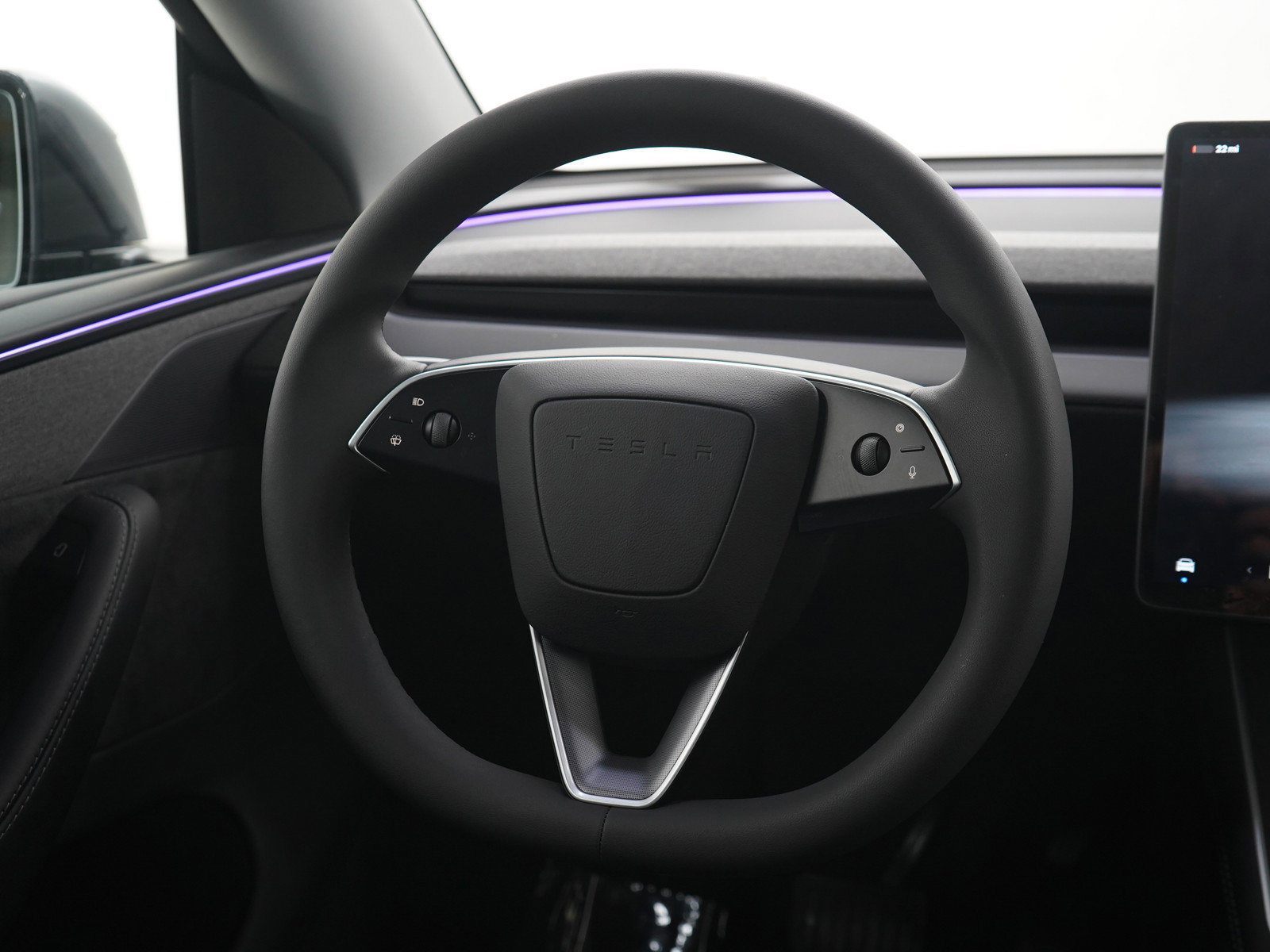 Used 2026 Tesla Model Y Long Range AWD/4WD image 17
