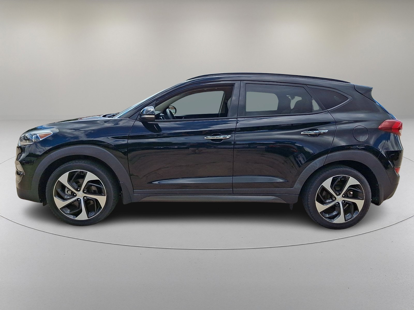 Used 2016 Hyundai Tucson Limited w/ Option Group 03 AWD/4WD image 6