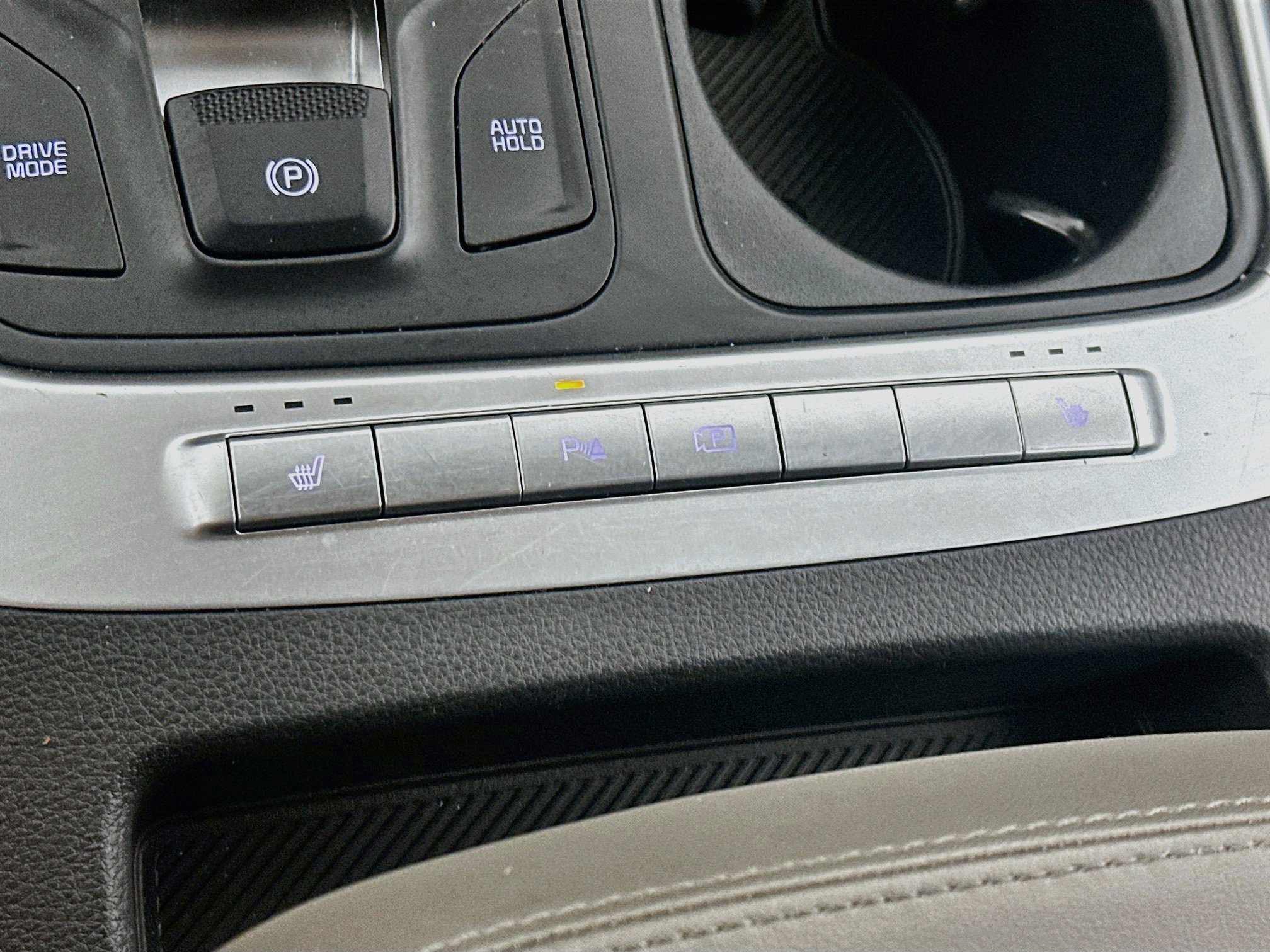 Used 2026 Kia Carnival FWD image 26