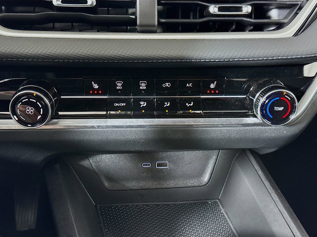 New 2026 Chevrolet Equinox LT w/ Safety and Technology Package image 16