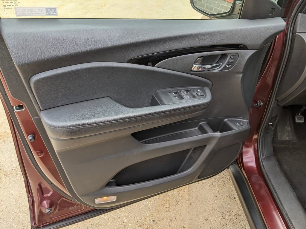 Used 2019 Honda Passport Touring image 9