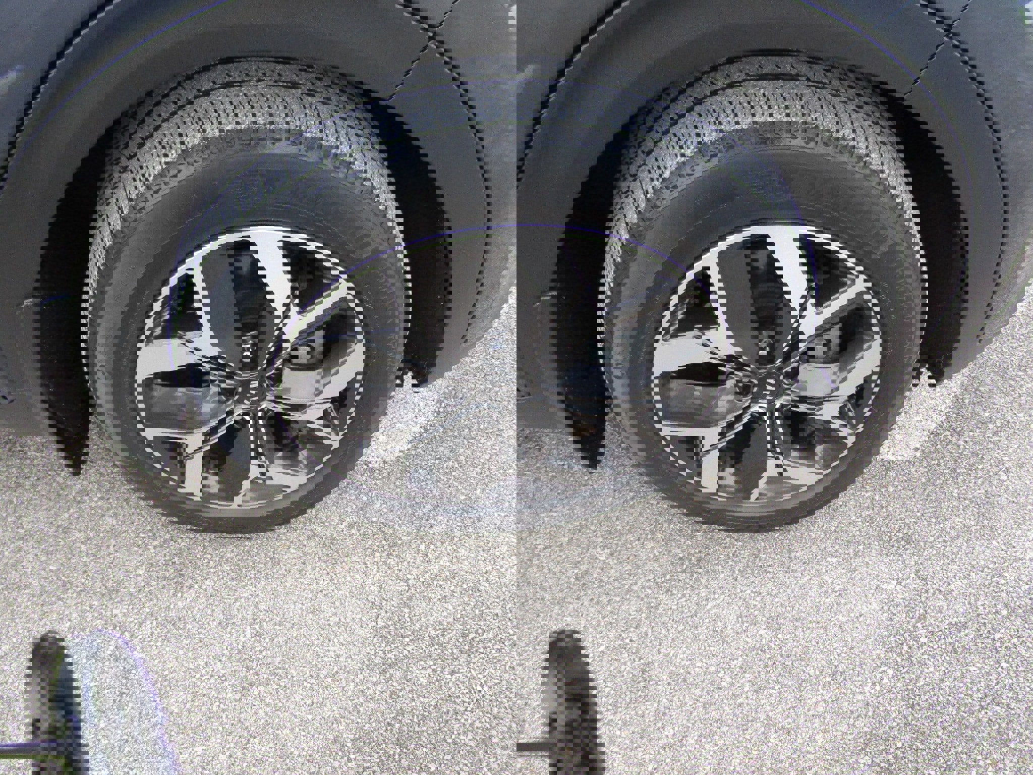 Used 2020 Kia Sportage EX image 12