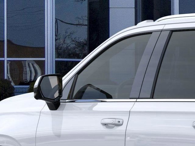 New 2026 Chevrolet Suburban LT w/ Comfort Package image 13