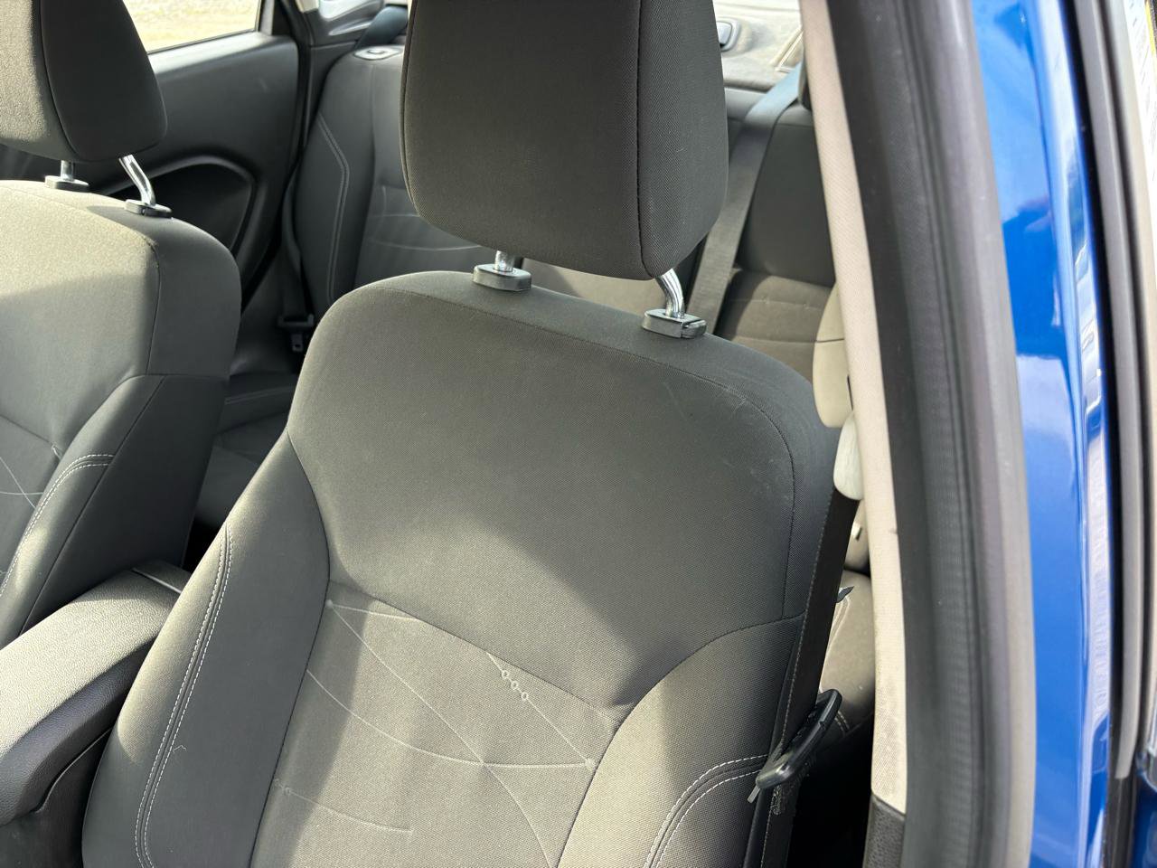 Used 2019 Ford Fiesta SE FWD image 15