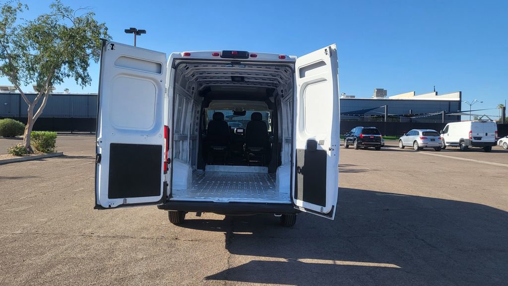 Used 2025 RAM ProMaster 3500 w/ Convenience Group FWD image 11