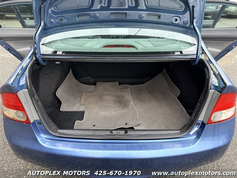 Used 2010 Honda Civic LX image 9