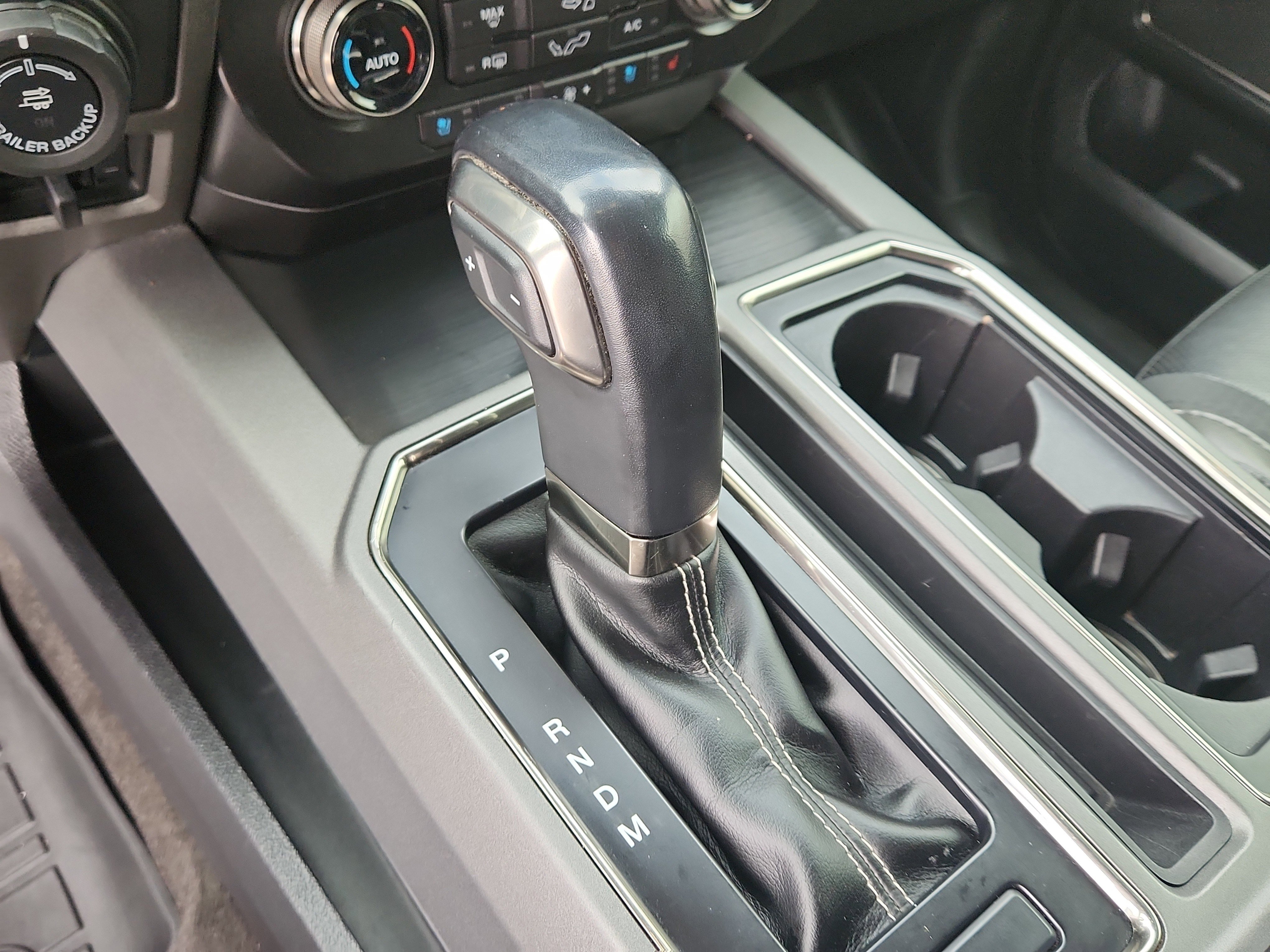 Used 2019 Ford F150 Raptor w/ Equipment Group 802A Luxury image 25