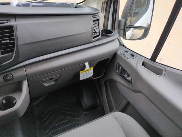 New 2026 Ford Transit 250 Low Roof RWD image 15