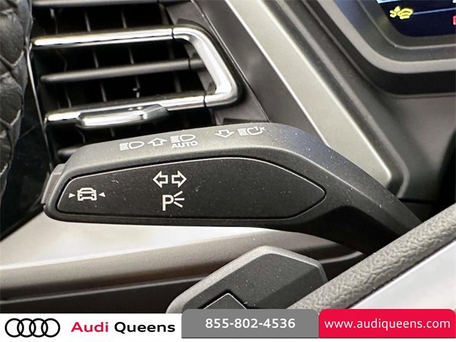 Used 2025 Audi Q4 e-tron Premium w/ Convenience Package image 30