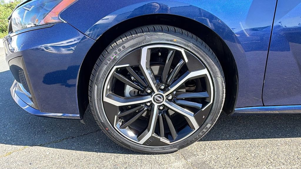 Used 2023 Nissan Altima 2.5 SR image 10