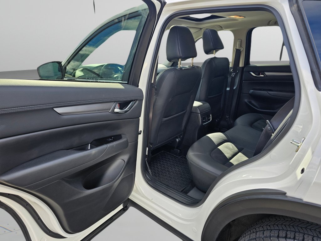 Used 2019 MAZDA CX-5 Touring image 22