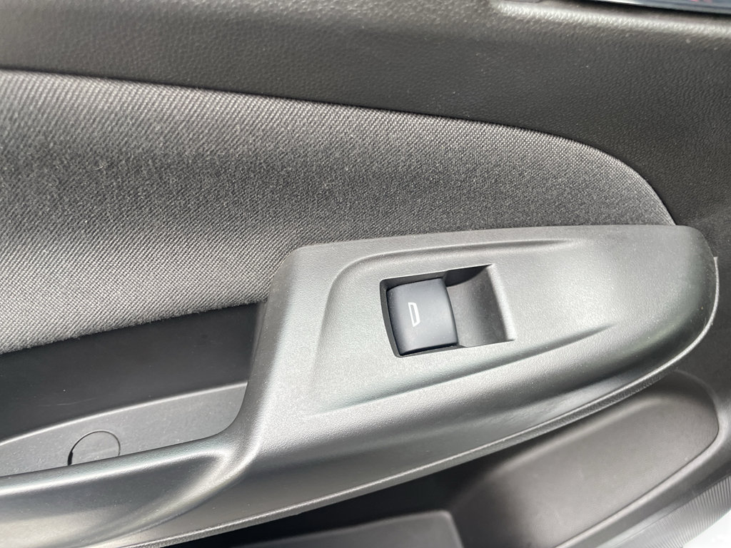 Used 2022 Chevrolet Bolt EUV LT FWD image 45