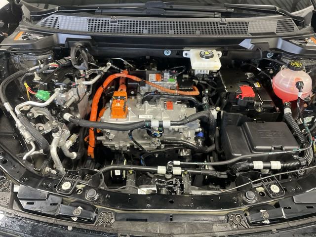 Used 2025 Chevrolet Equinox EV LT image 28