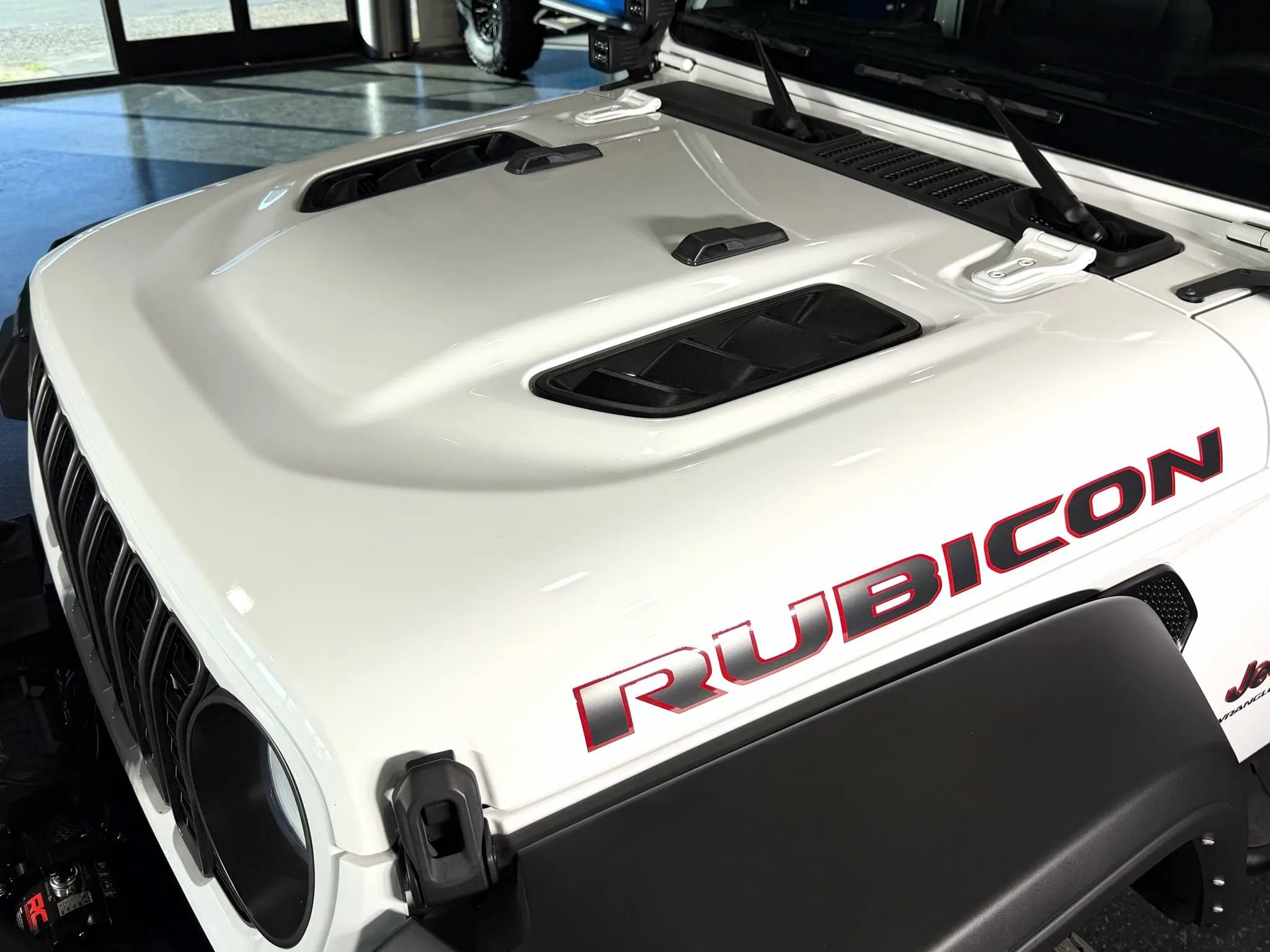 Used 2024 Jeep Wrangler Unlimited Rubicon w/ Convenience Group image 6