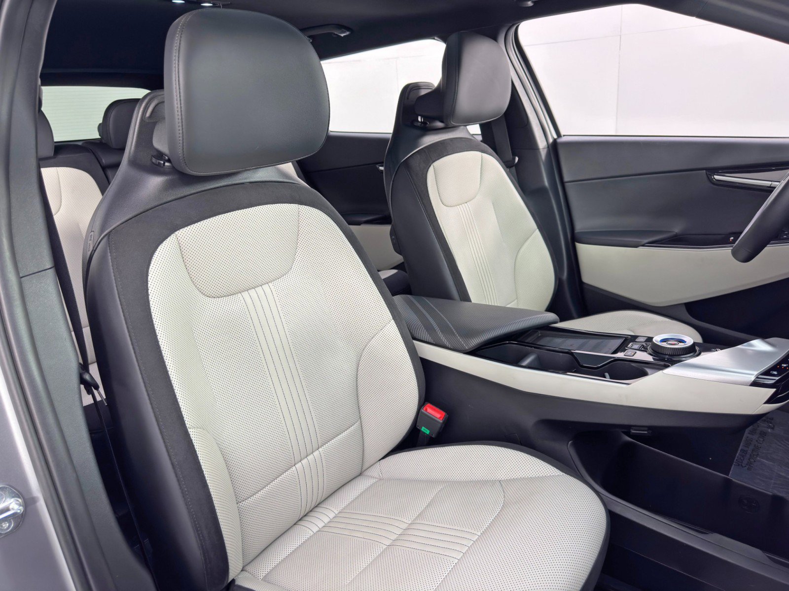 Used 2023 Kia EV6 GT-Line w/ GT-Line White Seat Package image 41