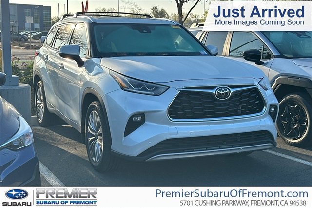 Used 2022 Toyota Highlander Platinum