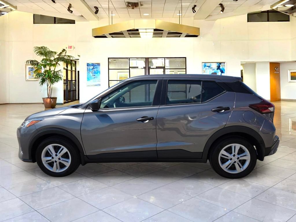 Certified 2021 Nissan Kicks S FWD image 8