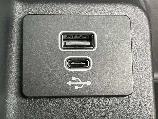 New 2025 Ford Expedition Active AWD/4WD image 32