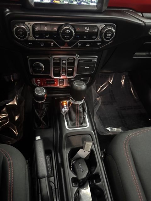 Used 2021 Jeep Wrangler Unlimited Rubicon image 10