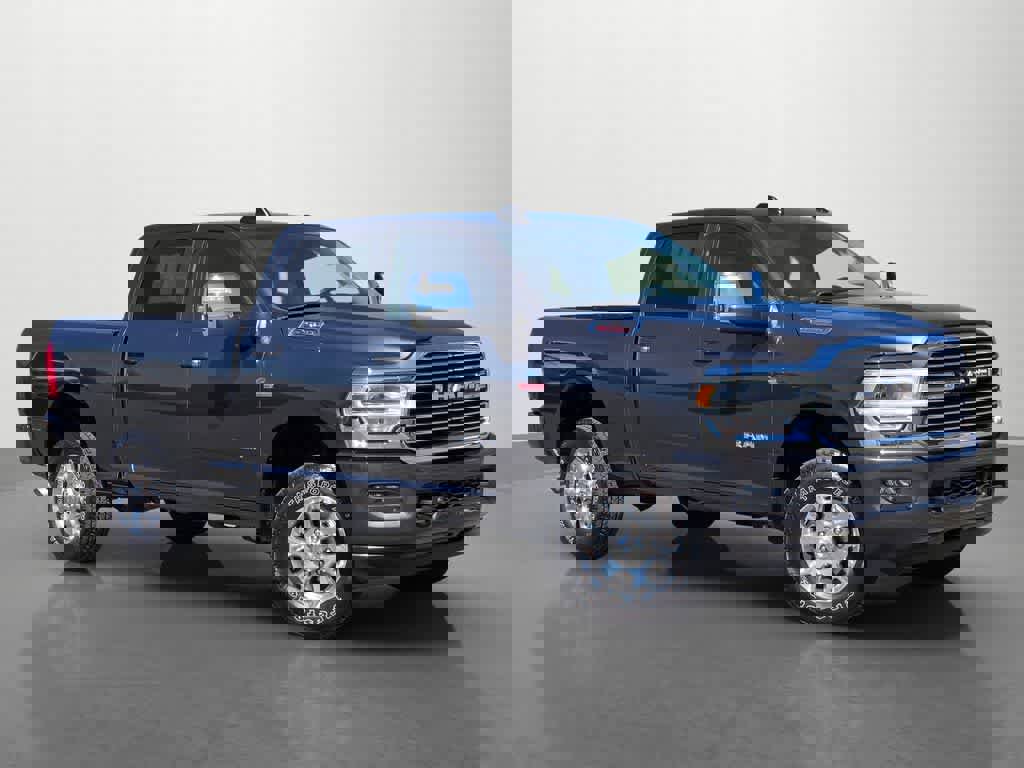 Used 2024 RAM 2500 Laramie w/ Safety Group image 8