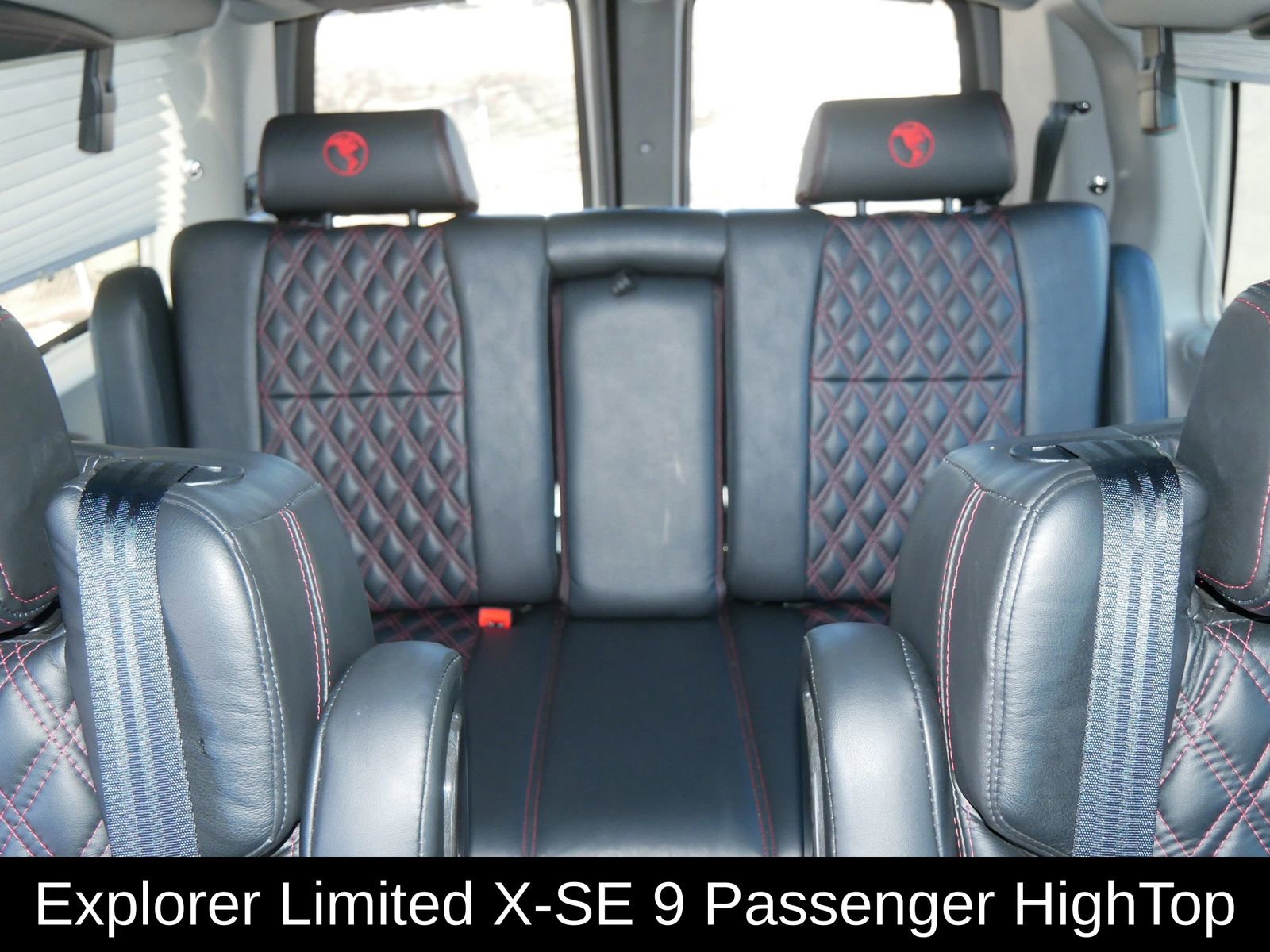 Used 2025 GMC Savana 2500 Extended w/ Driver Convenience Package RWD image 17