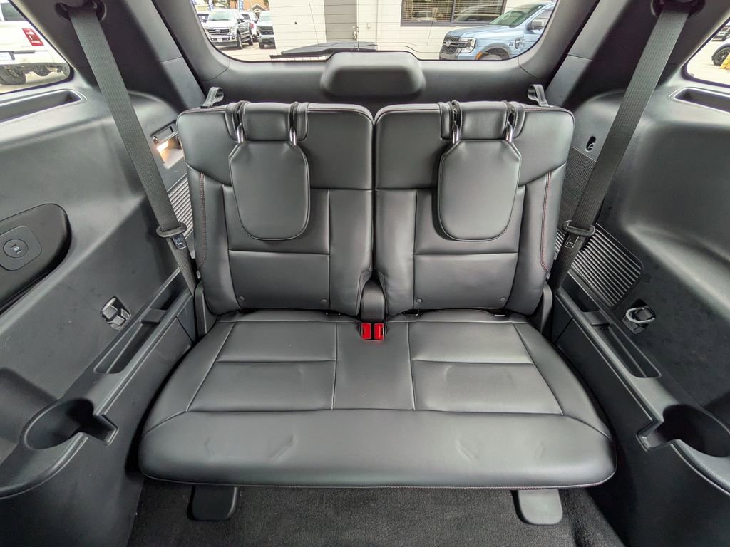 Certified 2025 Ford Explorer ST-Line w/ Premium Package image 16