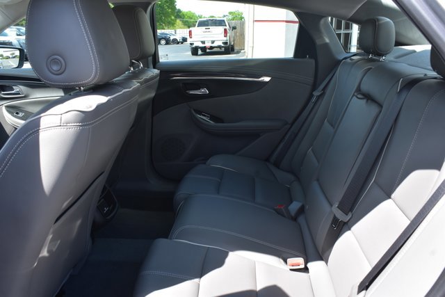 Used 2018 Chevrolet Impala Premier image 16