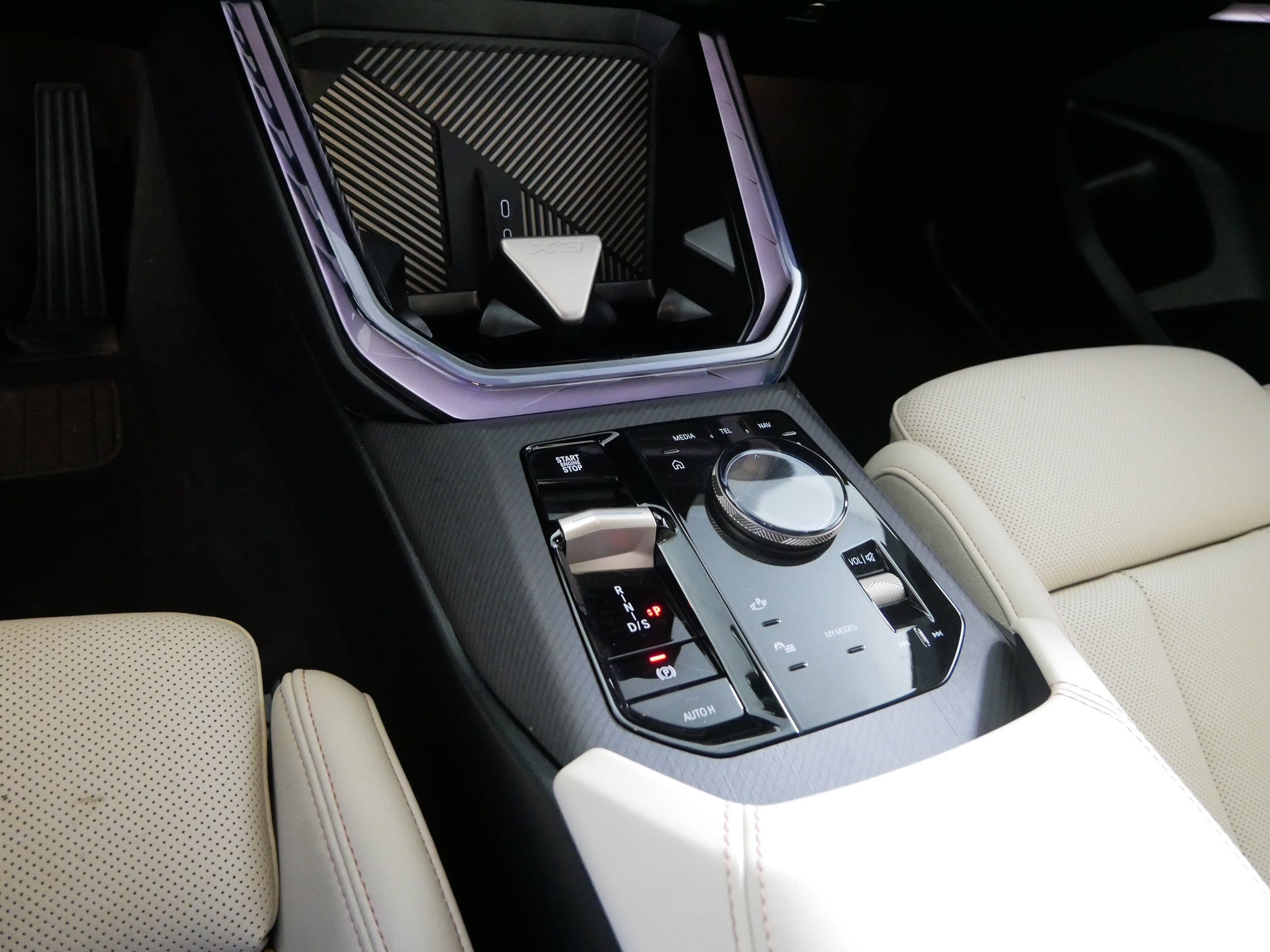Used 2025 BMW X3 xDrive30i w/ Premium Package AWD/4WD image 24