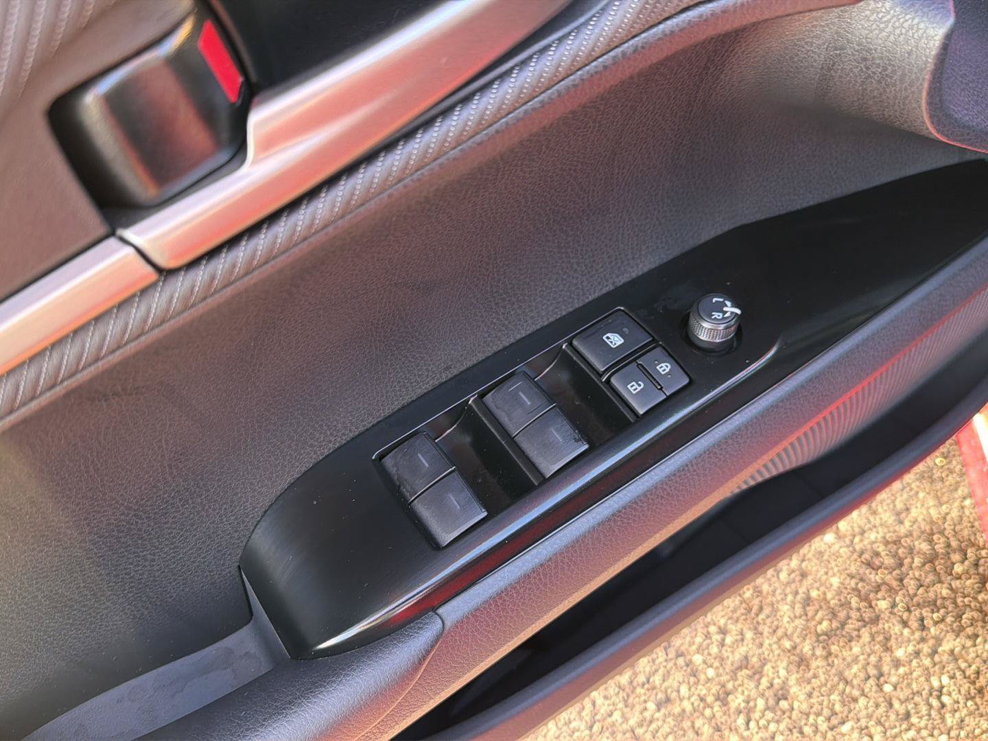 New 2026 Toyota Camry SE FWD image 32