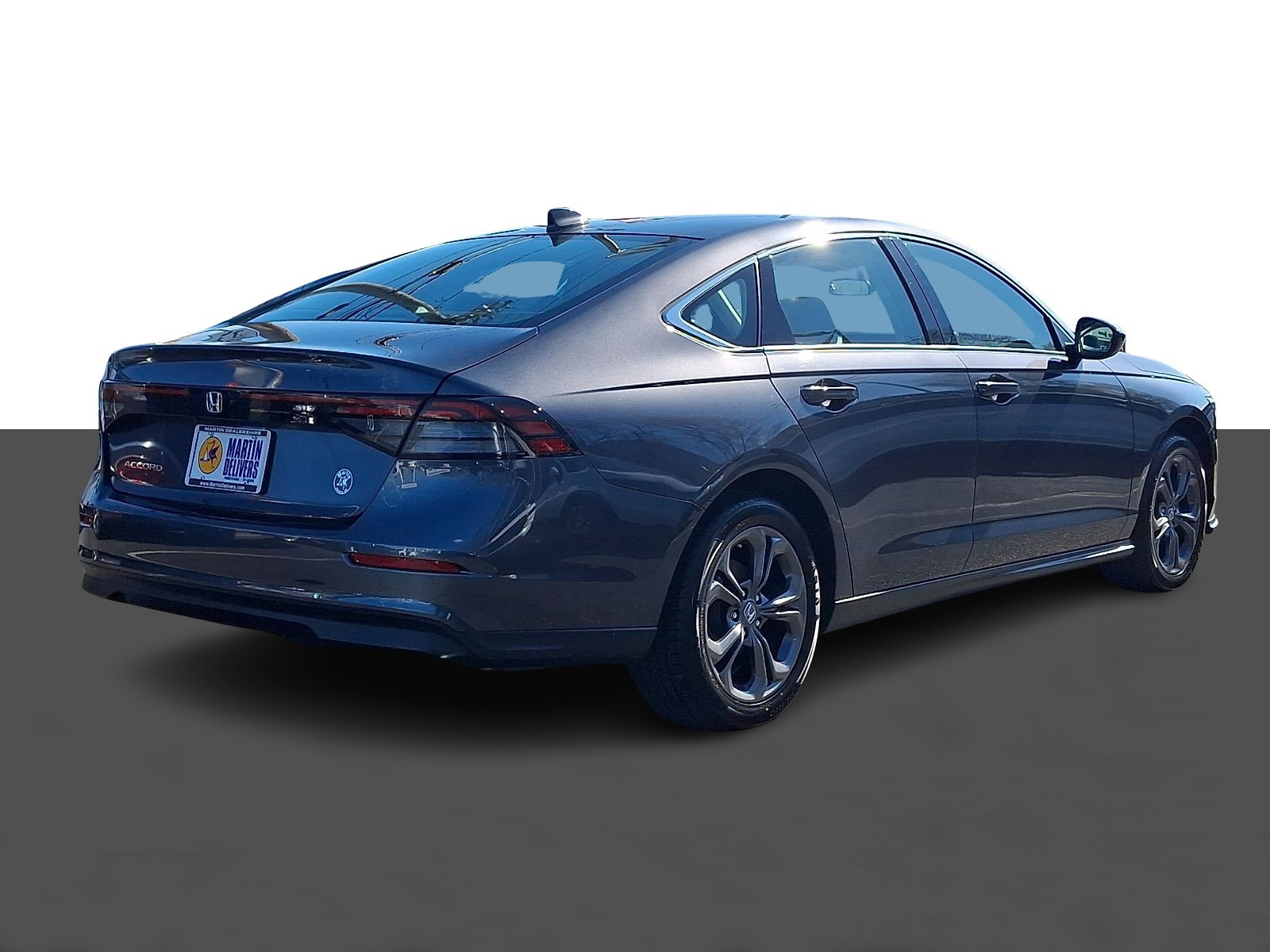 Certified 2023 Honda Accord EX image 6