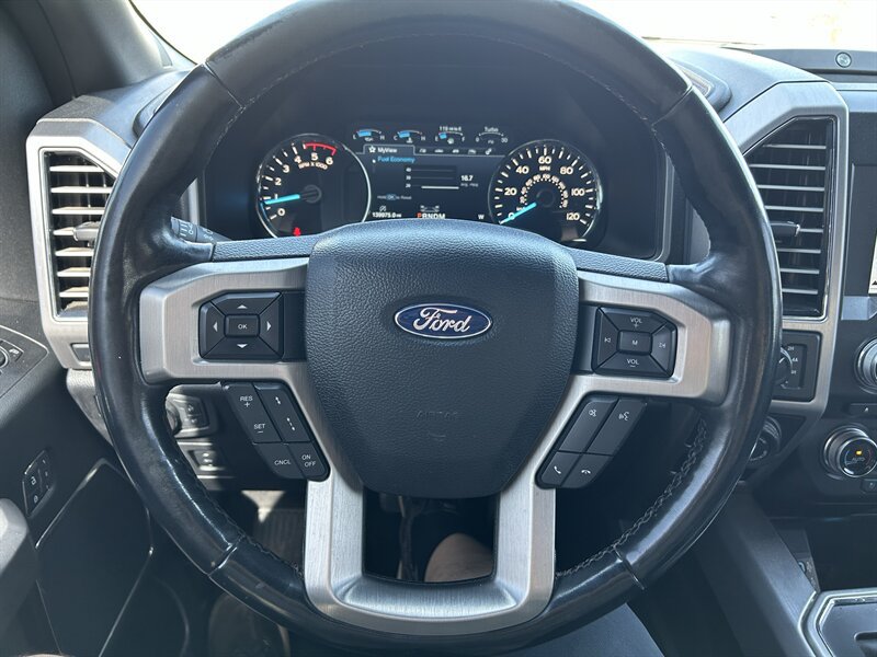 Used 2018 Ford F150 Platinum w/ Equipment Group 701A Luxury AWD/4WD image 17