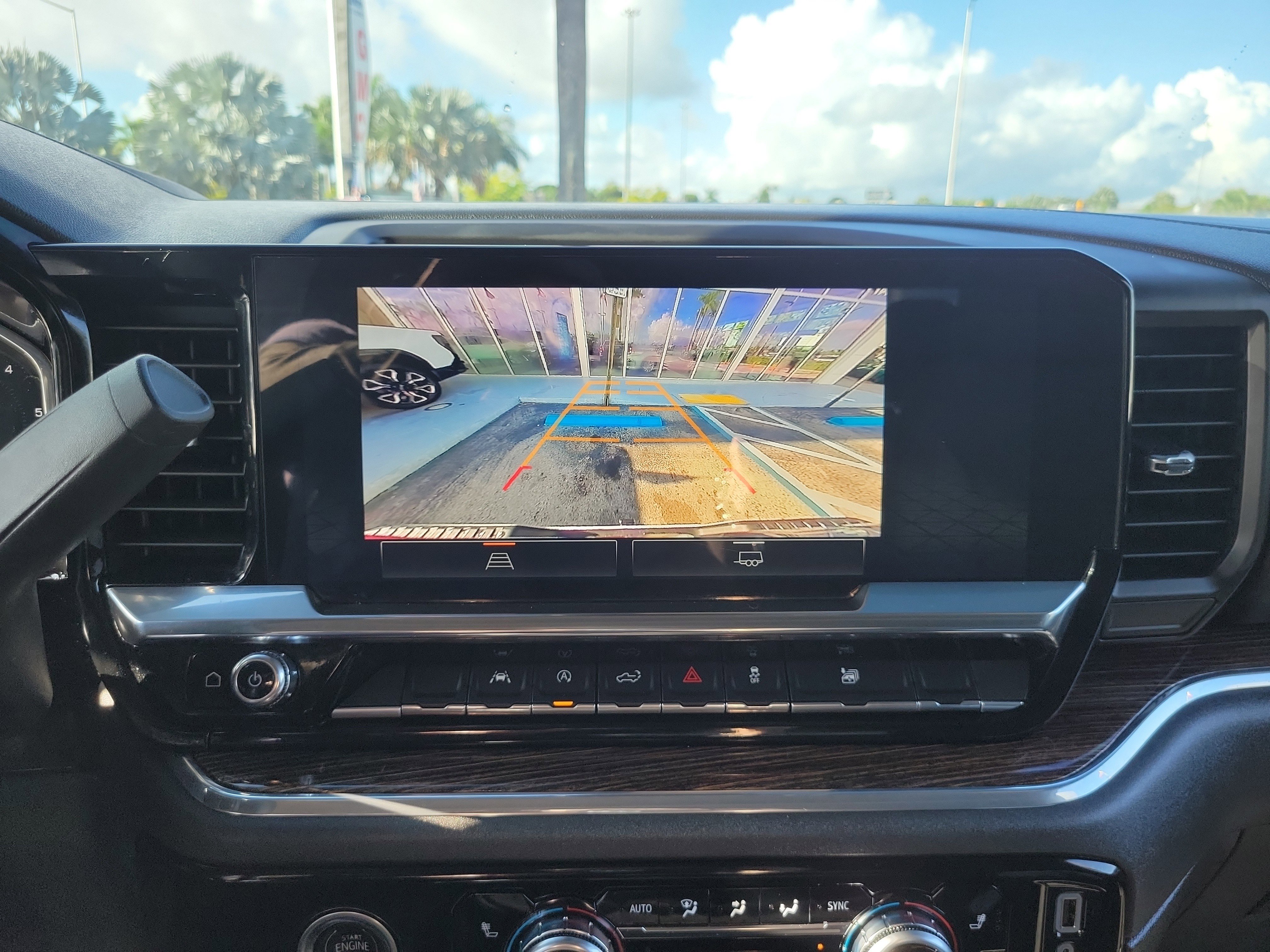 Used 2024 GMC Sierra 1500 Elevation image 9