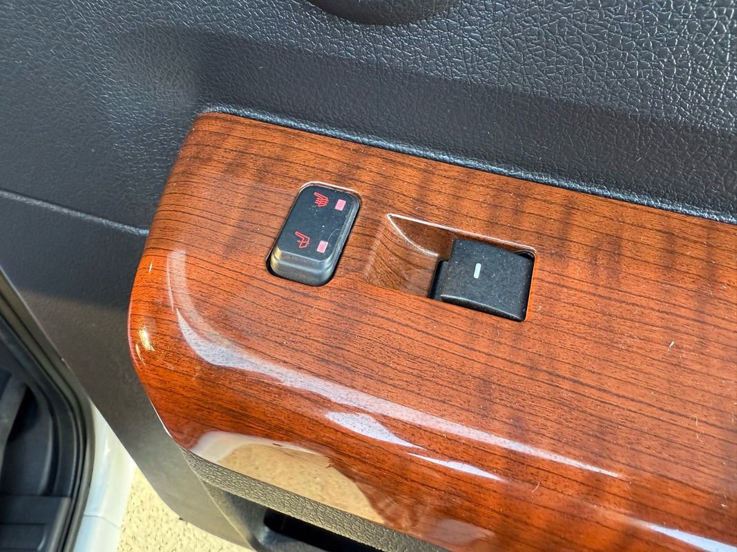 Used 2016 Ford F250 King Ranch w/ FX4 Off-Road Package image 20