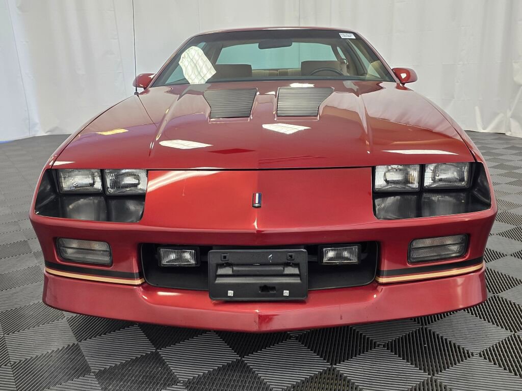 Used 1988 Chevrolet Camaro IROC-Z image 8