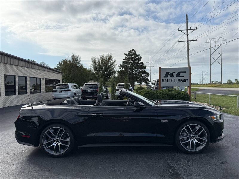 Used 2015 Ford Mustang GT Premium w/ Equipment Group 401A RWD image 27
